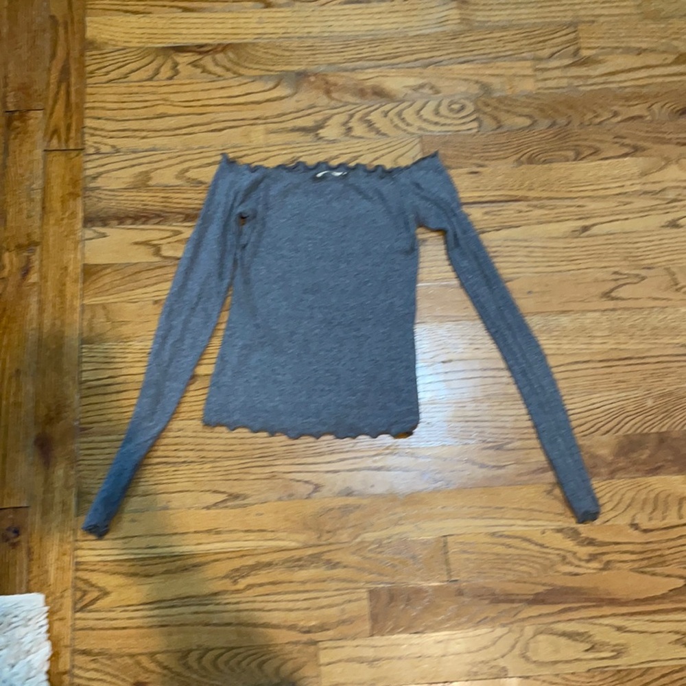 Hollister Off the Shoulder Long Sleeve